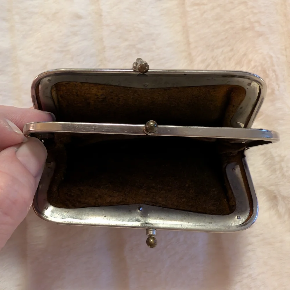 Vintage Leather Snap Coin Purse - Picture 4 of 6